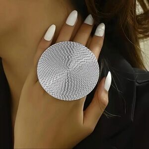 Giant Design Round Ring